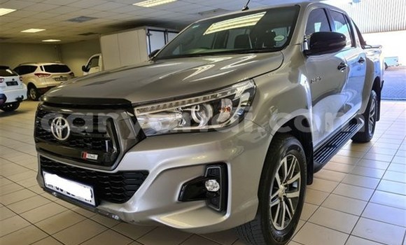 Acheter Occasion Voiture Toyota Hilux Gris à Lusaka, Zambie