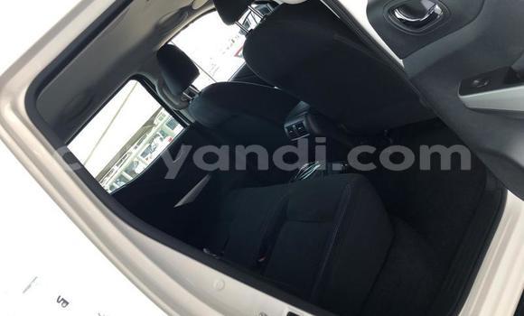 Acheter Occasion Voiture Nissan Navara Blanc à Lusaka, Zambie Acheter Occasion Voiture Nissan Navara Blanc à Lusaka, Zambie