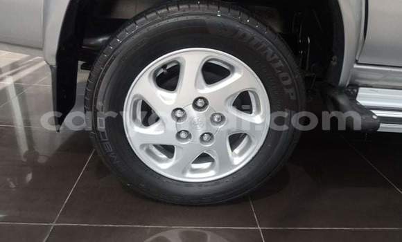 Acheter Occasion Voiture Toyota Avanza Blanc à Lusaka, Zambie Acheter Occasion Voiture Toyota Avanza Blanc à Lusaka, Zambie