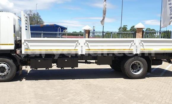 Buy Used Isuzu FTR 850 White Truck in Chingola in Zambia Buy Used Isuzu FTR 850 White Truck in Chingola in Zambia