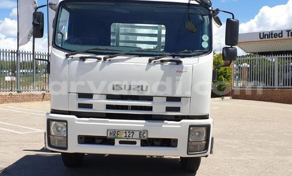 Buy Used Isuzu FTR 850 White Truck in Chingola in Zambia Buy Used Isuzu FTR 850 White Truck in Chingola in Zambia