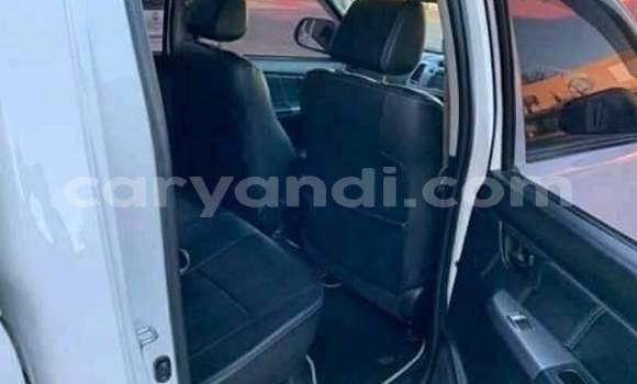 Buy Used Toyota Hilux White Car in Chipata in Zambia Buy Used Toyota Hilux White Car in Chipata in Zambia