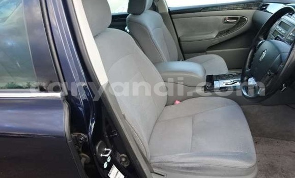 Acheter Import Voiture Toyota Crown Bleu à Lusaka, Zambie Acheter Import Voiture Toyota Crown Bleu à Lusaka, Zambie