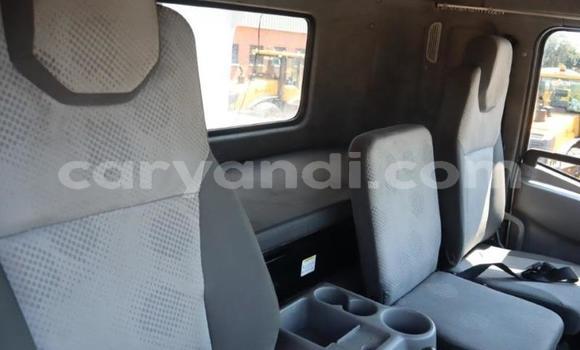 Acheter Occasion Utilitaire Nissan UD Blanc à Kalomo, Du sud Acheter Occasion Utilitaire Nissan UD Blanc à Kalomo, Du sud