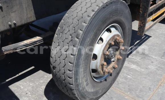 Acheter Occasion Utilitaire Nissan UD Blanc à Kalomo, Du sud Acheter Occasion Utilitaire Nissan UD Blanc à Kalomo, Du sud