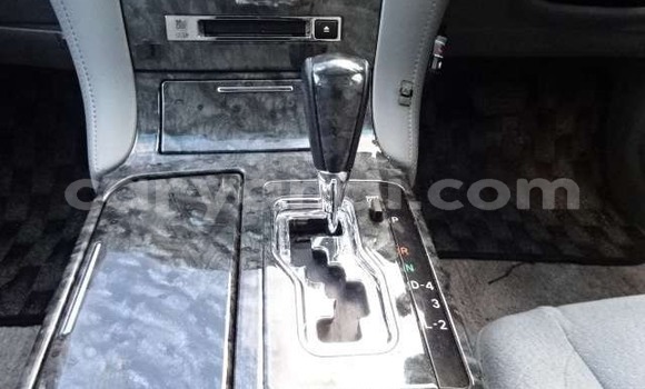 Acheter Import Voiture Toyota Crown Bleu à Lusaka, Zambie Acheter Import Voiture Toyota Crown Bleu à Lusaka, Zambie