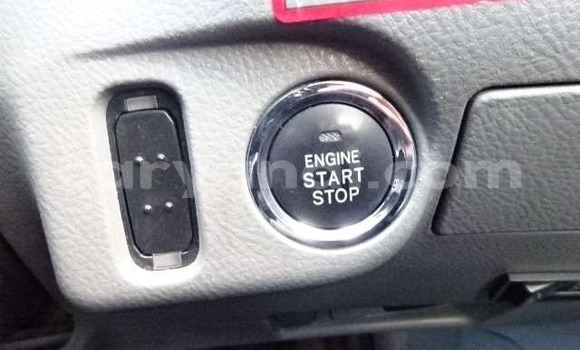 Acheter Import Voiture Toyota Crown Bleu à Lusaka, Zambie Acheter Import Voiture Toyota Crown Bleu à Lusaka, Zambie