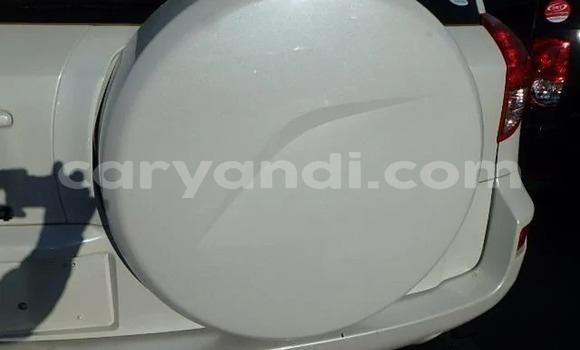 Acheter Occasion Voiture Toyota RAV4 Blanc à Lusaka, Zambie Acheter Occasion Voiture Toyota RAV4 Blanc à Lusaka, Zambie