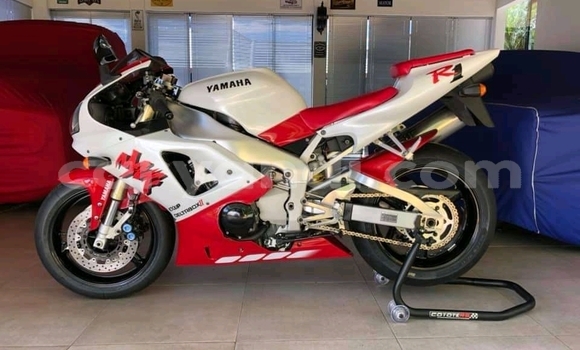 Buy Used Yamaha R1 White Bike in Chipata in Zambia