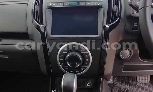 Buy Used Isuzu D–MAX White Car in Lusaka in Zambia Buy Used Isuzu D–MAX White Car in Lusaka in Zambia