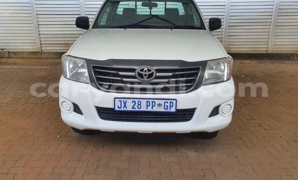 Buy Used Toyota Hilux White Car in Chingola in Zambia Buy Used Toyota Hilux White Car in Chingola in Zambia