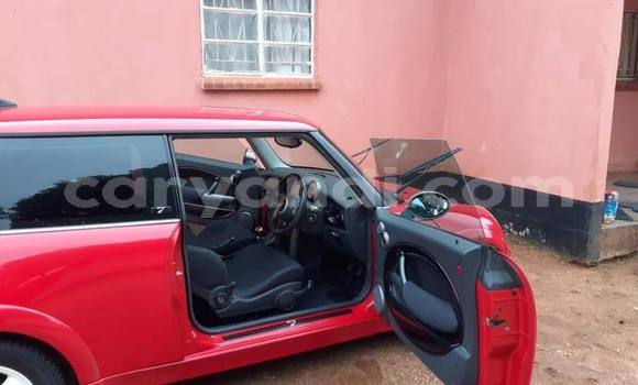 Buy Used MINI Cooper Red Car in Chambishi in Copperbelt Buy Used MINI Cooper Red Car in Chambishi in Copperbelt