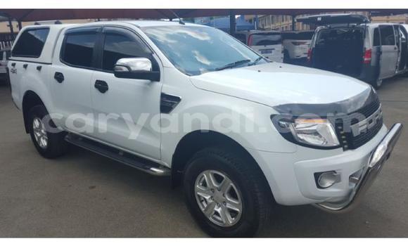 Nunua Ilio tumika Ford Ranger Nyeupe Gari ndani ya Chingola nchini Zambia