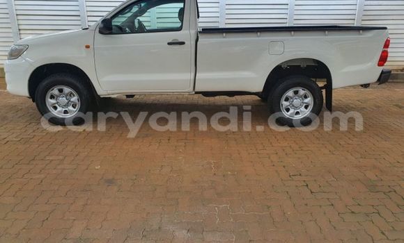 Buy Used Toyota Hilux White Car in Chingola in Zambia Buy Used Toyota Hilux White Car in Chingola in Zambia