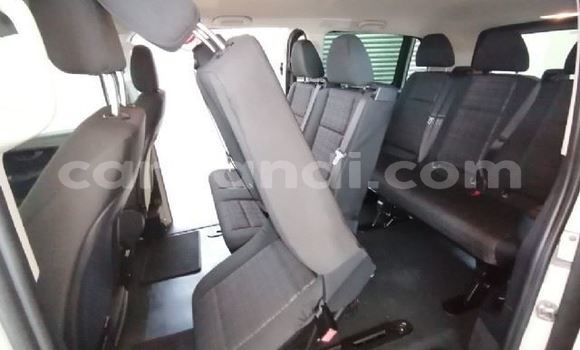 Buy Used Mercedes Viano White Car in Choma in Southern Buy Used Mercedes Viano White Car in Choma in Southern