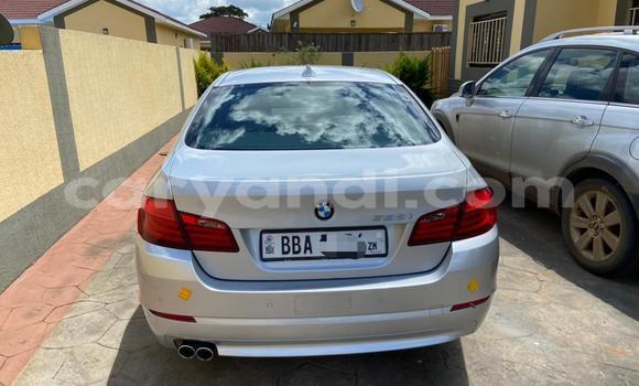 Acheter Import Voiture BMW 5–Series Gris à Lusaka, Zambie Acheter Import Voiture BMW 5–Series Gris à Lusaka, Zambie
