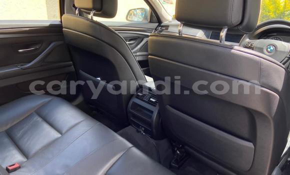 Acheter Import Voiture BMW 5–Series Gris à Lusaka, Zambie Acheter Import Voiture BMW 5–Series Gris à Lusaka, Zambie