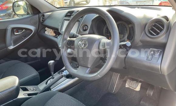 Acheter Occasion Voiture Toyota Vanguard Noir à Lusaka, Zambie Acheter Occasion Voiture Toyota Vanguard Noir à Lusaka, Zambie