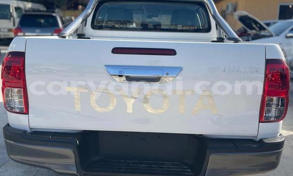 Tenga Tsaru Toyota Hilux Chena Mota in Lusaka in Zambia Tenga Tsaru Toyota Hilux Chena Mota in Lusaka in Zambia