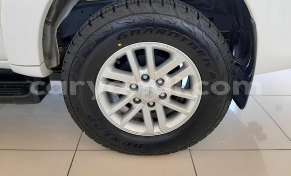Buy Used Toyota Fortuner White Car in Kafue in Lusaka Buy Used Toyota Fortuner White Car in Kafue in Lusaka