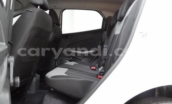 Acheter Occasion Voiture Ford EcoSport Blanc à Lusaka, Zambie Acheter Occasion Voiture Ford EcoSport Blanc à Lusaka, Zambie