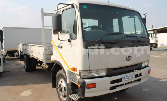Buy Used Nissan UD White Truck in Lusaka in Zambia
