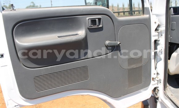 Buy Used Nissan UD White Truck in Lundazi in Eastern Buy Used Nissan UD White Truck in Lundazi in Eastern