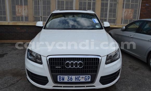 Tenga Tsaru Audi Q5 Chena Mota in Livingstone in Zambia Tenga Tsaru Audi Q5 Chena Mota in Livingstone in Zambia