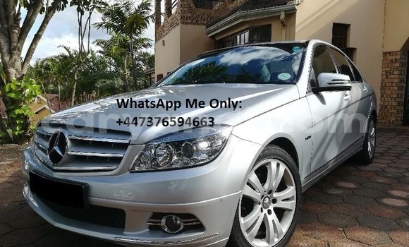 Tenga Tsaru Mercedes-Benz C-Classe Sirivha Mota in Lusaka in Zambia
