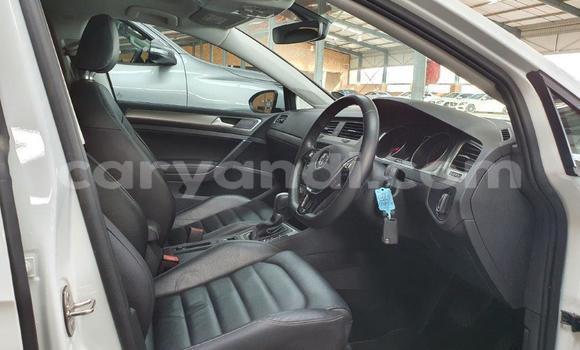 Acheter Occasion Voiture Volkswagen Golf Blanc à Lusaka, Zambie Acheter Occasion Voiture Volkswagen Golf Blanc à Lusaka, Zambie