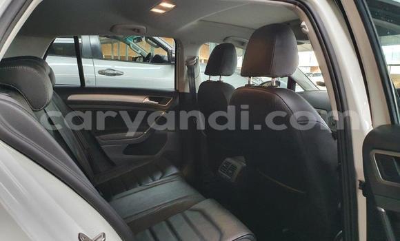 Acheter Occasion Voiture Volkswagen Golf Blanc à Lusaka, Zambie Acheter Occasion Voiture Volkswagen Golf Blanc à Lusaka, Zambie