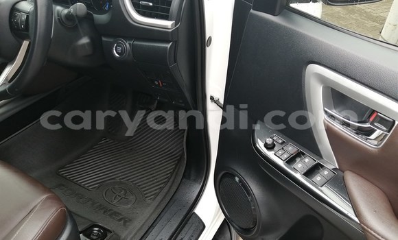 Buy Used Toyota Fortuner White Car in Lusaka in Zambia Buy Used Toyota Fortuner White Car in Lusaka in Zambia