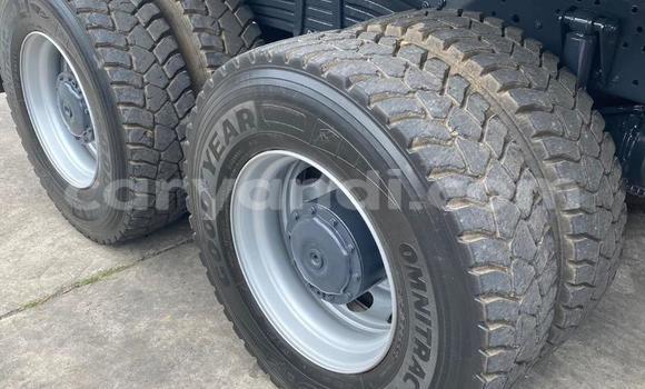 Nunua Ilio tumika Mercedes–Benz Truck Nyeupe Lori ndani ya Lusaka nchini Zambia Nunua Ilio tumika Mercedes–Benz Truck Nyeupe Lori ndani ya Lusaka nchini Zambia