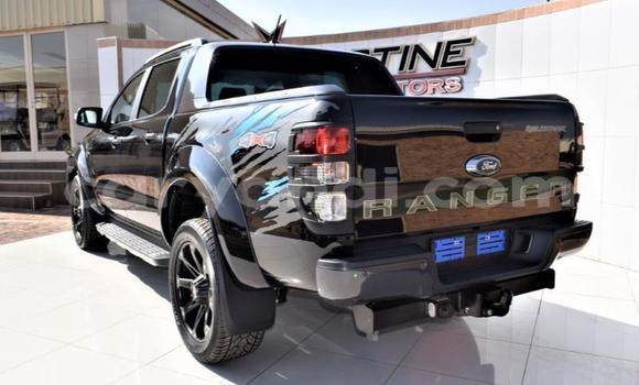 Nunua Ilio tumika Ford Ranger Nyeusi Gari ndani ya Lusaka nchini Zambia Nunua Ilio tumika Ford Ranger Nyeusi Gari ndani ya Lusaka nchini Zambia