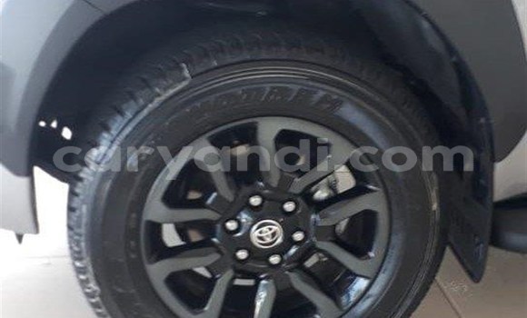 Buy Used Toyota Hilux Silver Car in Lusaka in Zambia Buy Used Toyota Hilux Silver Car in Lusaka in Zambia