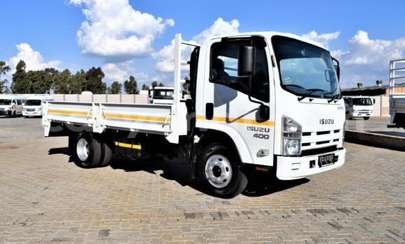 Buy Used Isuzu FTR 850 White Truck in Choma in Southern