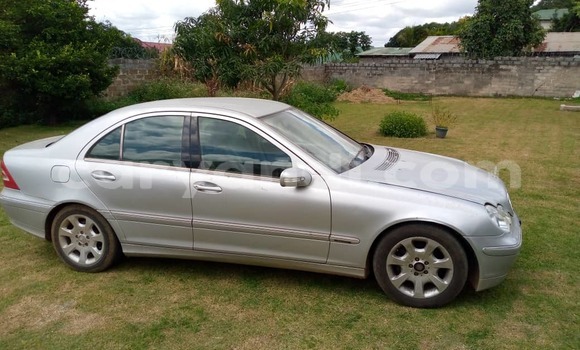 Buy Used Mercedes-Benz C180 coupe Silver Car in Ndola in Zambia Buy Used Mercedes-Benz C180 coupe Silver Car in Ndola in Zambia