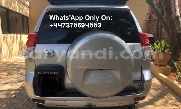 Acheter Occasion Voiture Toyota Land Cruiser Gris à Lusaka, Zambie Acheter Occasion Voiture Toyota Land Cruiser Gris à Lusaka, Zambie