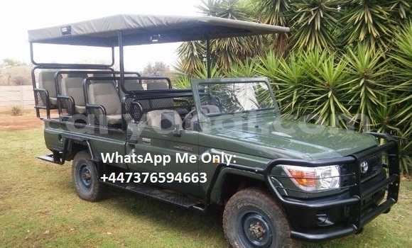 Buy Used Toyota Land Cruiser Green Car in Lusaka in Zambia