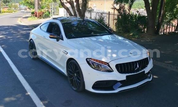 Buy Used Mercedes-Benz C180 COUPE White Car in Chinsali in Northern Buy Used Mercedes-Benz C180 COUPE White Car in Chinsali in Northern