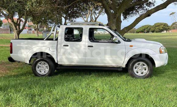 Acheter Occasion Voiture Nissan Hardbody Blanc à Chipata, Zambie Acheter Occasion Voiture Nissan Hardbody Blanc à Chipata, Zambie