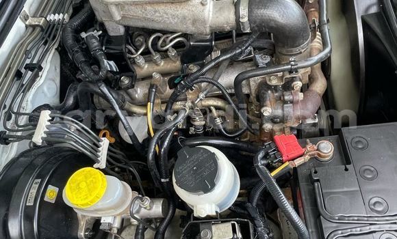 Acheter Occasion Voiture Nissan Hardbody Blanc à Chipata, Zambie Acheter Occasion Voiture Nissan Hardbody Blanc à Chipata, Zambie