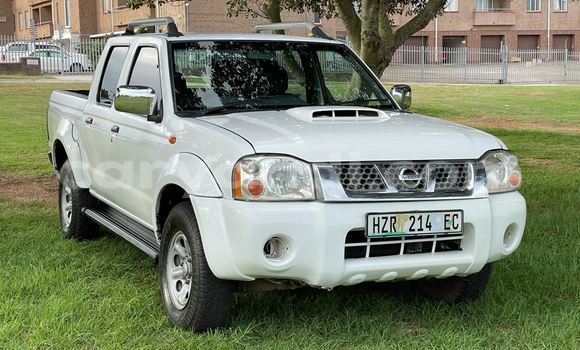 Acheter Occasion Voiture Nissan Hardbody Blanc à Chipata, Zambie Acheter Occasion Voiture Nissan Hardbody Blanc à Chipata, Zambie