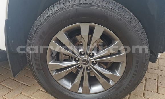 Acheter Occasion Voiture Mercedes-Benz GLC 250D Blanc à Choma, Du sud Acheter Occasion Voiture Mercedes-Benz GLC 250D Blanc à Choma, Du sud
