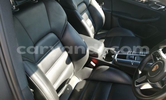 Buy Used Porsche Macan Black Car in Chambishi in Copperbelt Buy Used Porsche Macan Black Car in Chambishi in Copperbelt