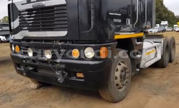 Acheter Occasion Utilitaire DAF CF Noir à Kalengwa, Nord-Ouest Acheter Occasion Utilitaire DAF CF Noir à Kalengwa, Nord-Ouest