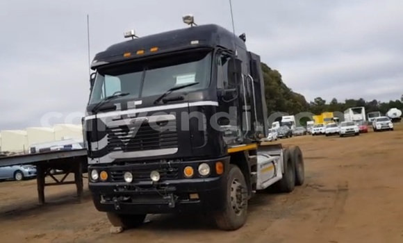 Acheter Occasion Utilitaire DAF CF Noir à Kalengwa, Nord-Ouest Acheter Occasion Utilitaire DAF CF Noir à Kalengwa, Nord-Ouest