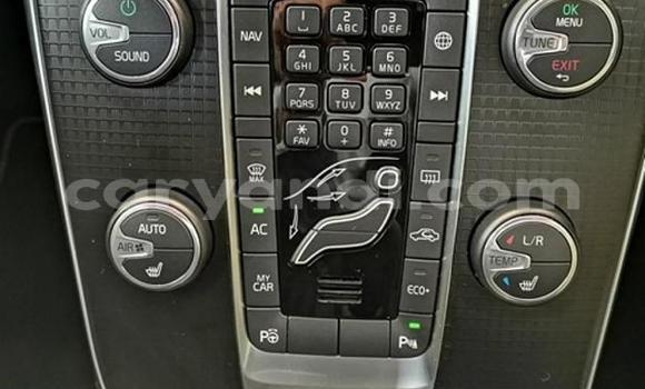 Buy Used Volvo V40 Blue Car in Lusaka in Zambia Buy Used Volvo V40 Blue Car in Lusaka in Zambia