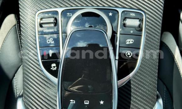 Nunua Ilio tumika Mercedes Viano Fedha Gari ndani ya Chinsali nchini Kaskazini Nunua Ilio tumika Mercedes Viano Fedha Gari ndani ya Chinsali nchini Kaskazini