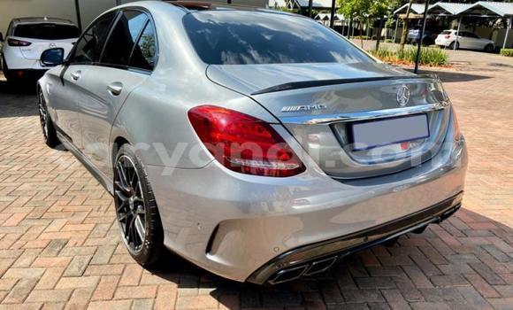 Nunua Ilio tumika Mercedes Viano Fedha Gari ndani ya Chinsali nchini Kaskazini Nunua Ilio tumika Mercedes Viano Fedha Gari ndani ya Chinsali nchini Kaskazini